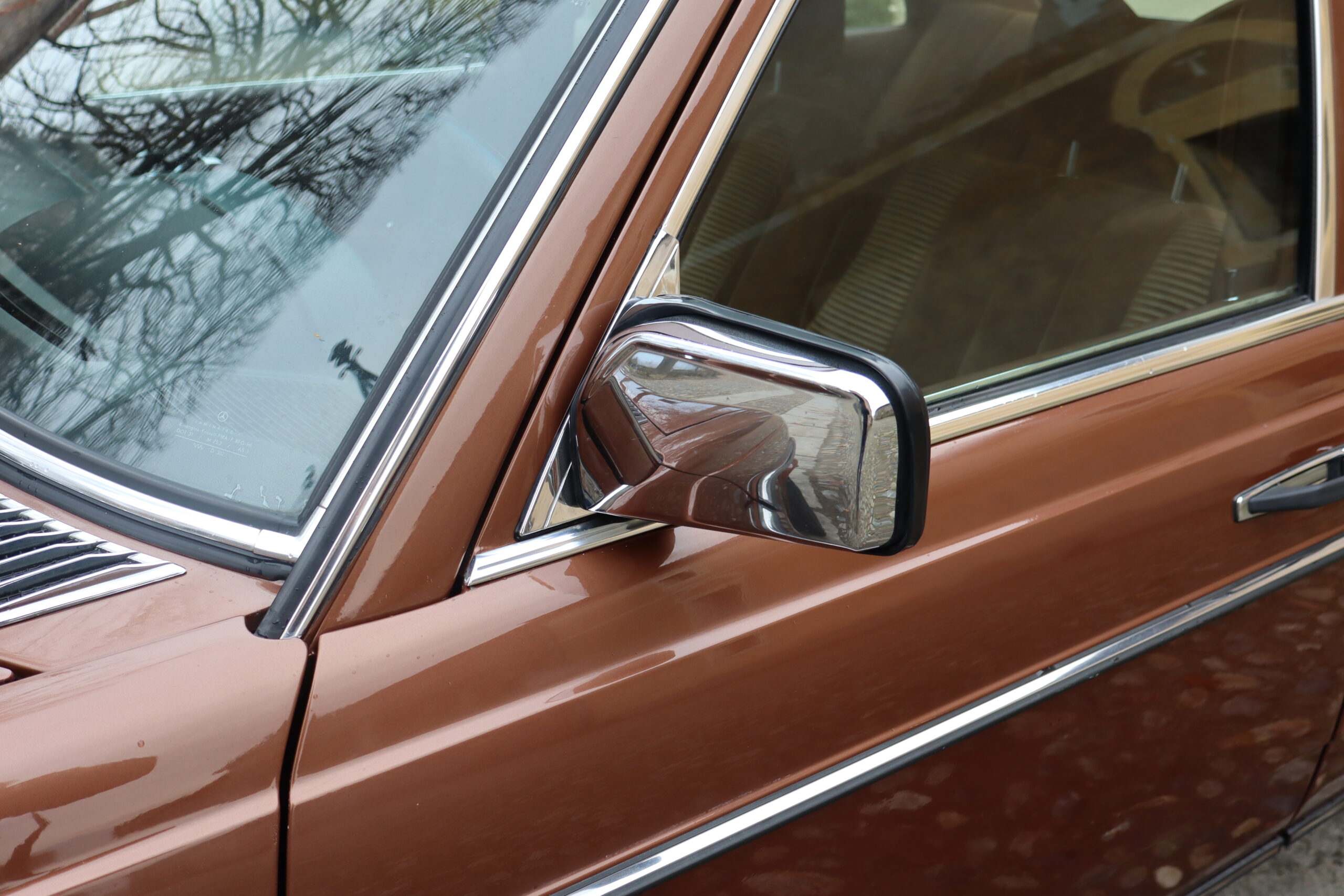 Mercedes 280 E W123 Anno 1976 colore Milan Brown e interno Velluto Brazil Fantastica!!Rara!! - immagine 51