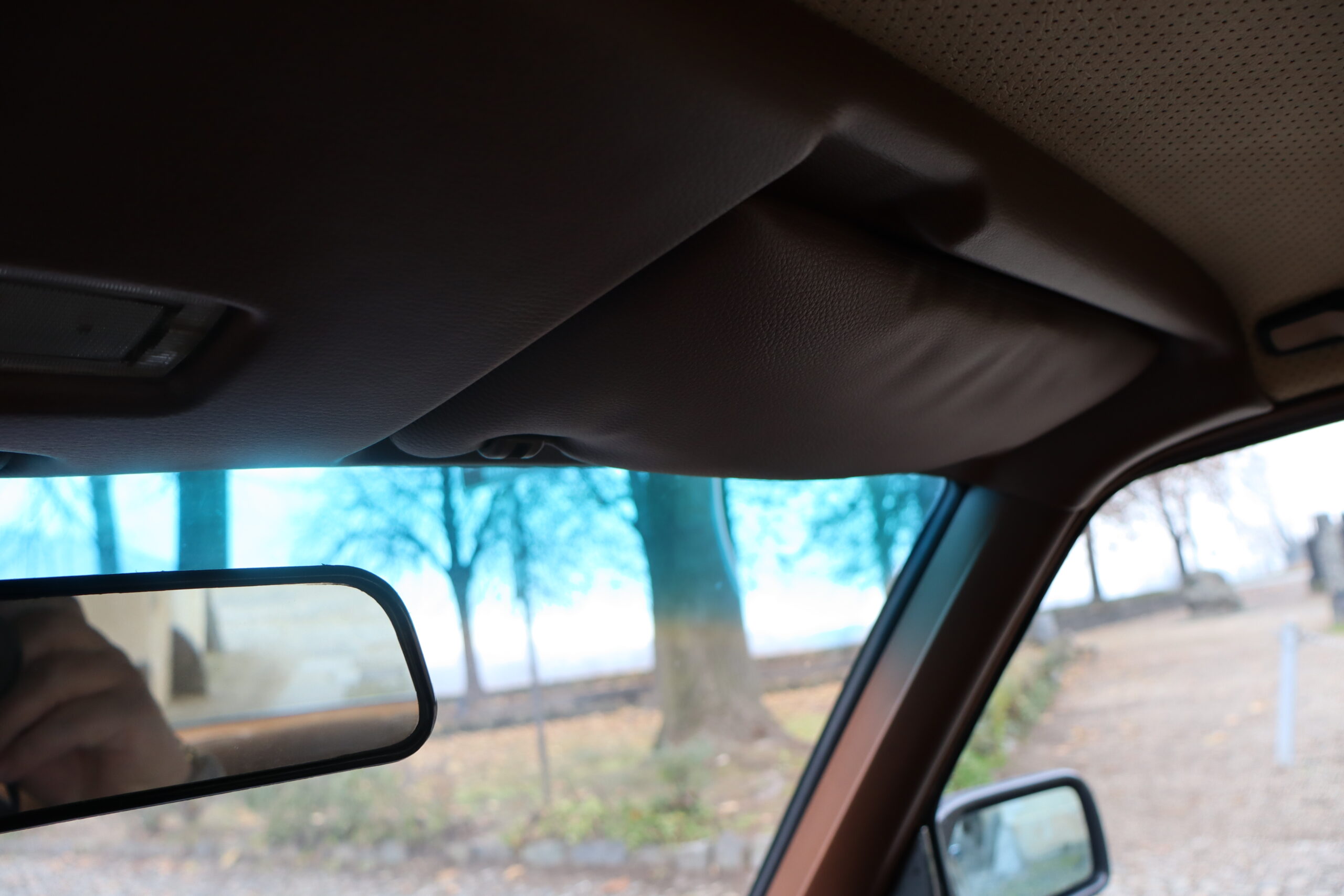 Mercedes 280 E W123 Anno 1976 colore Milan Brown e interno Velluto Brazil Fantastica!!Rara!! - immagine 7