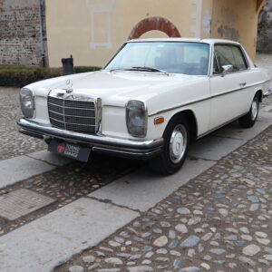 Mercedes 280 CE in condizioni spettacolari, libretto tagliandi ,Full Optional, introvabile cosi configurata!