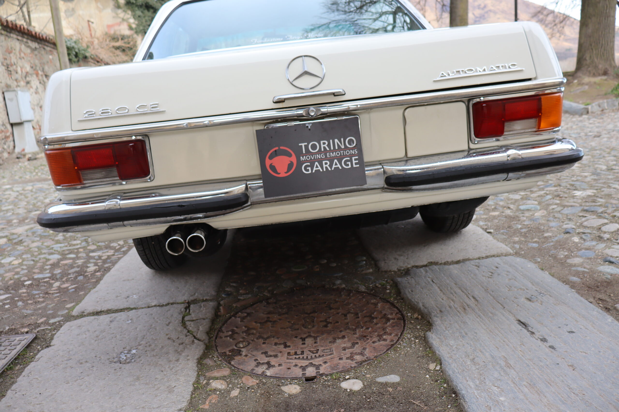 Mercedes 280 CE in condizioni spettacolari, libretto tagliandi ,Full Optional, introvabile cosi configurata! - immagine 20