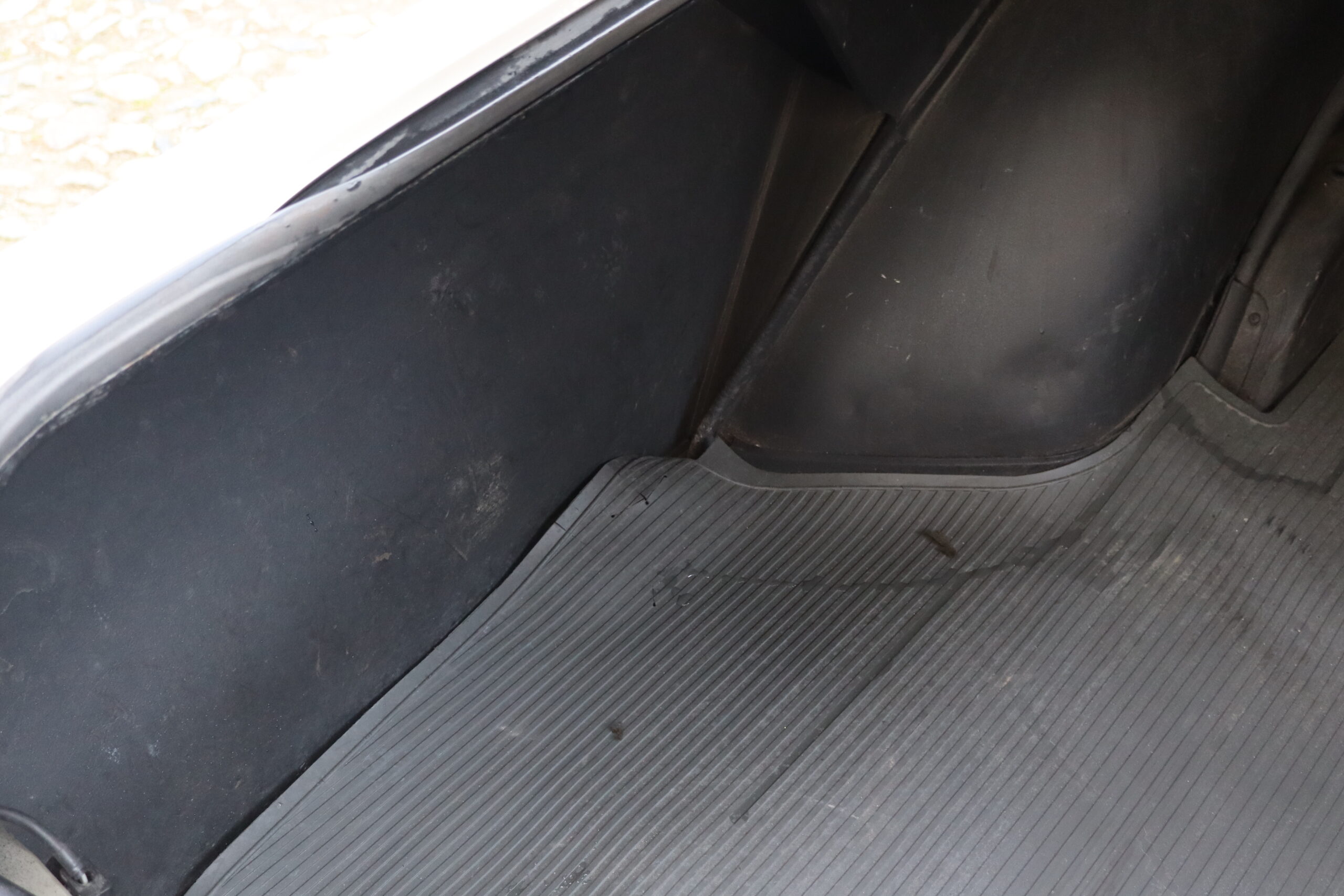 Mercedes 280 CE in condizioni spettacolari, libretto tagliandi ,Full Optional, introvabile cosi configurata! - immagine 43