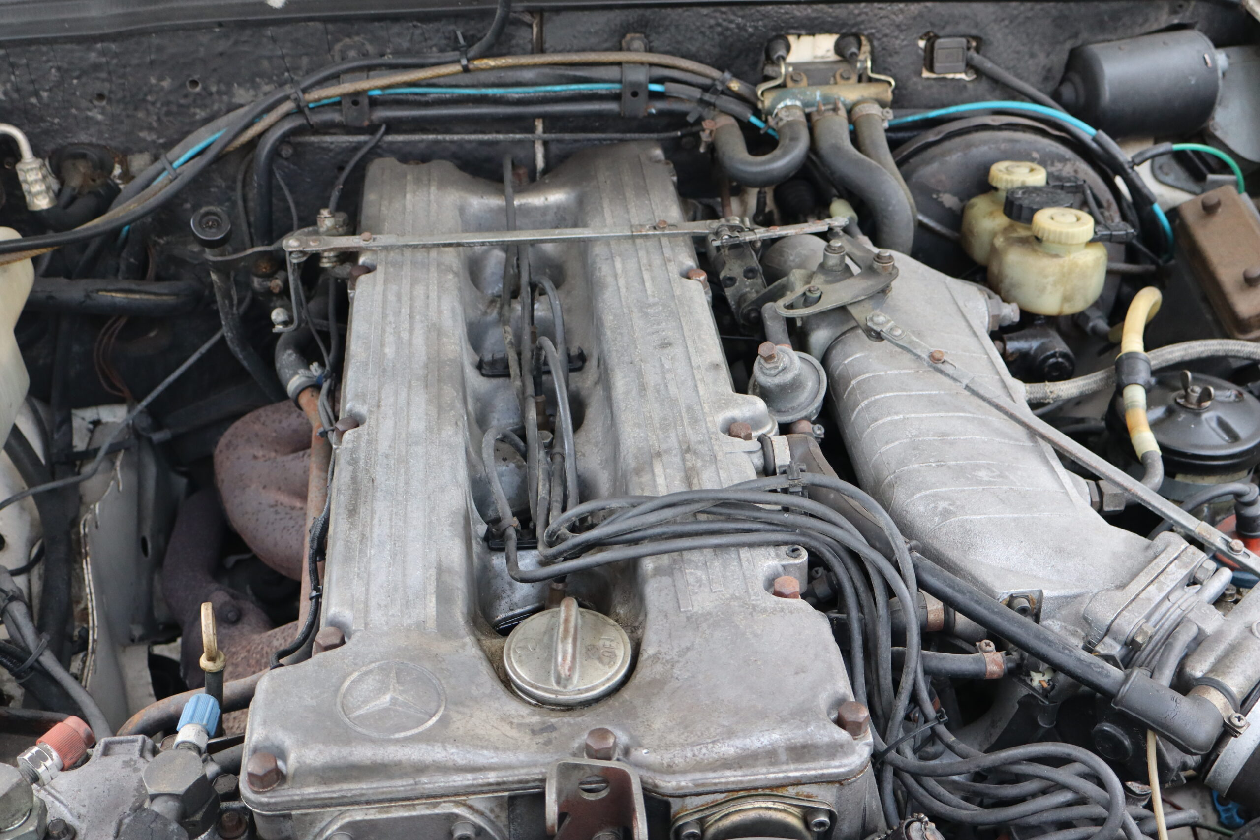 Mercedes 280 CE in condizioni spettacolari, libretto tagliandi ,Full Optional, introvabile cosi configurata! - immagine 50