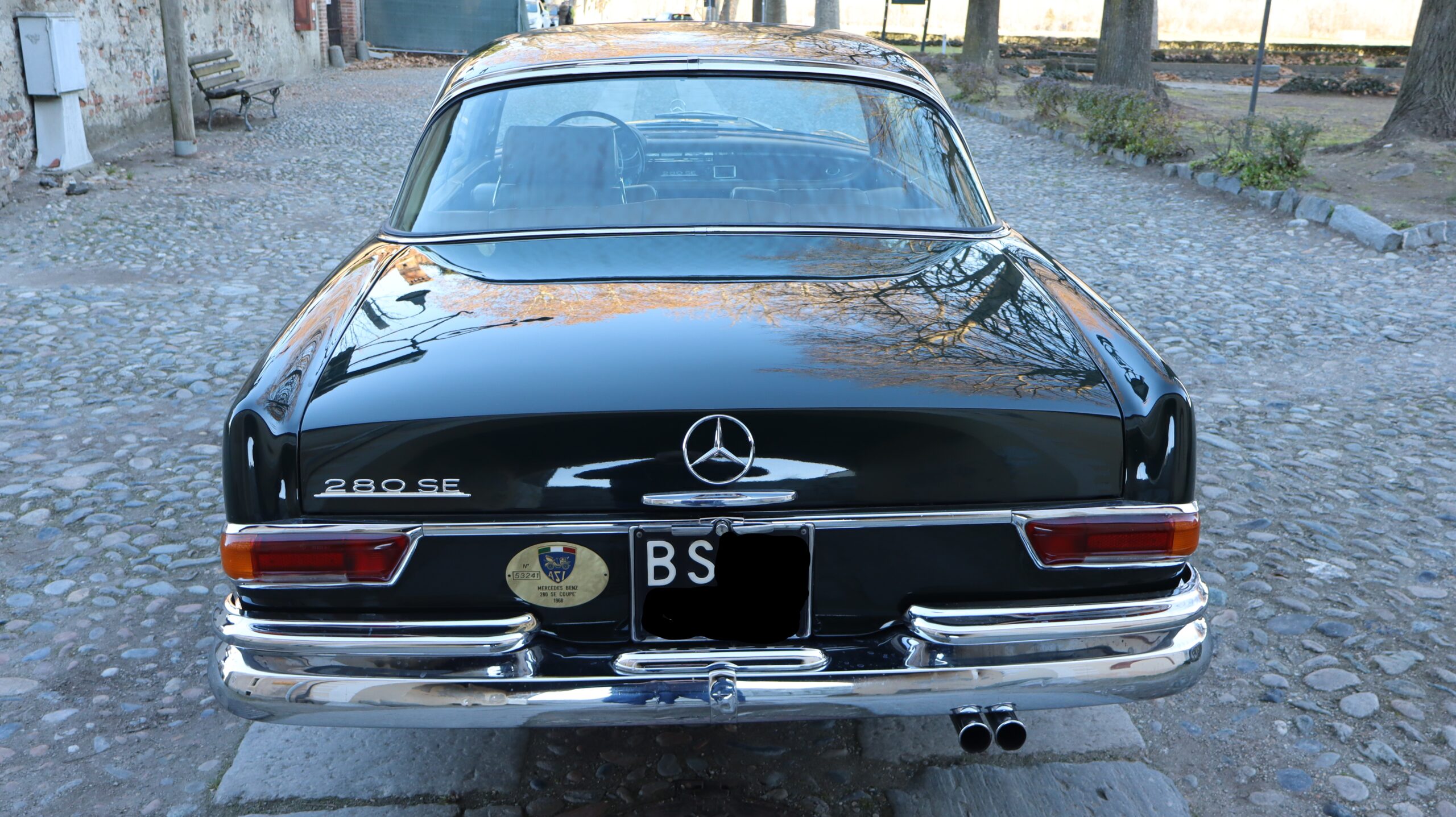 Mercedes 280 SE Coupé W111 1968 Unica!! Unico Proprietario!! Introvabile in pari condizioni! Targa oro ASI - immagine 2