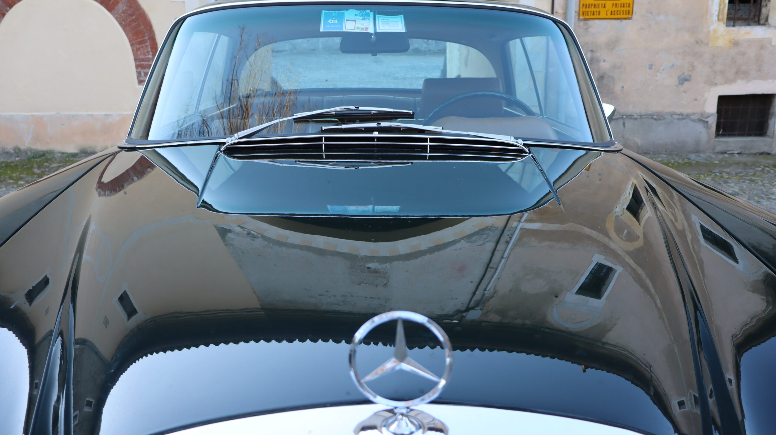 Mercedes 280 SE Coupé W111 1968 Unica!! Unico Proprietario!! Introvabile in pari condizioni! Targa oro ASI - immagine 10