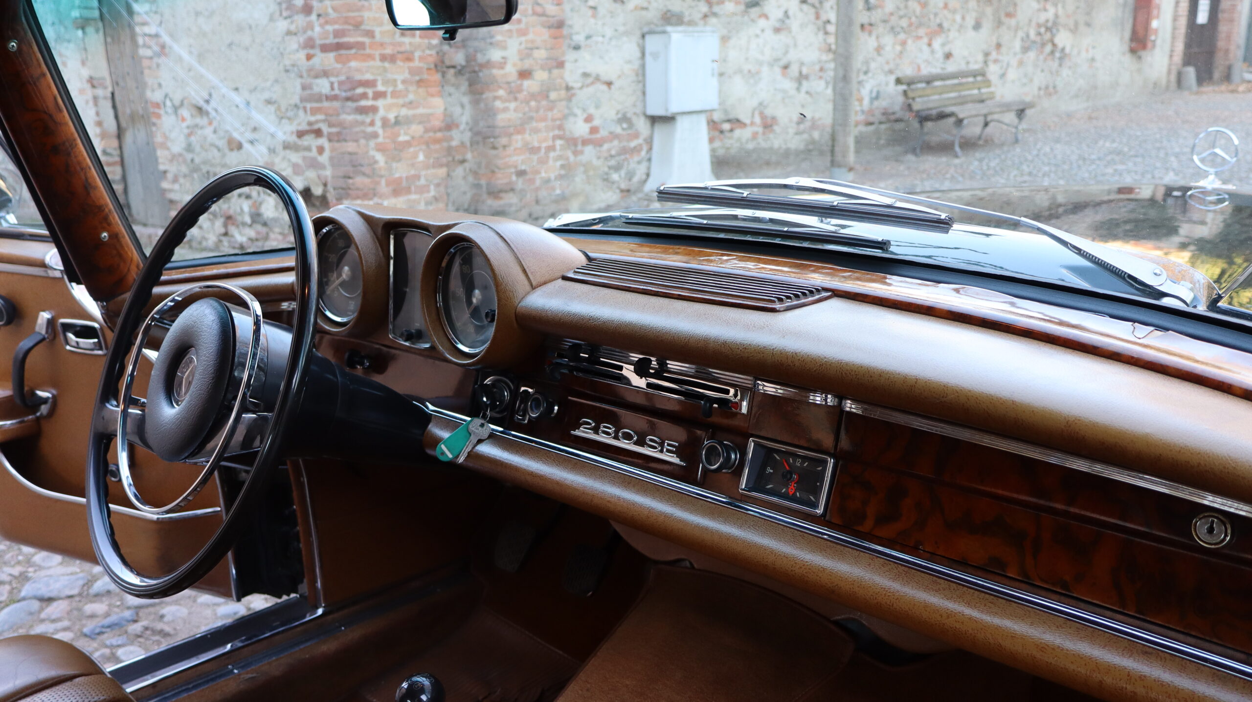 Mercedes 280 SE Coupé W111 1968 Unica!! Unico Proprietario!! Introvabile in pari condizioni! Targa oro ASI - immagine 14