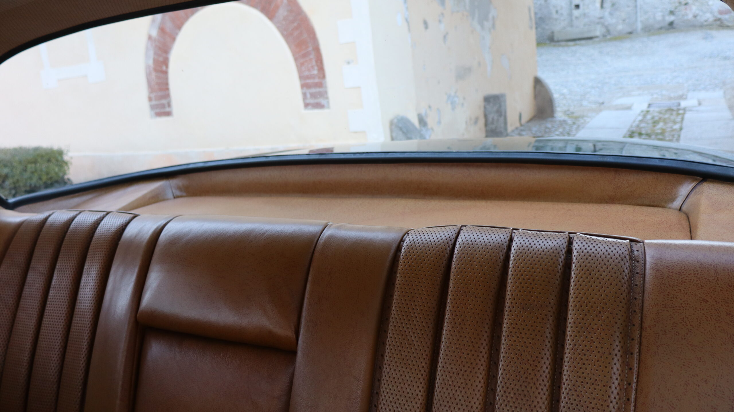Mercedes 280 SE Coupé W111 1968 Unica!! Unico Proprietario!! Introvabile in pari condizioni! Targa oro ASI - immagine 20