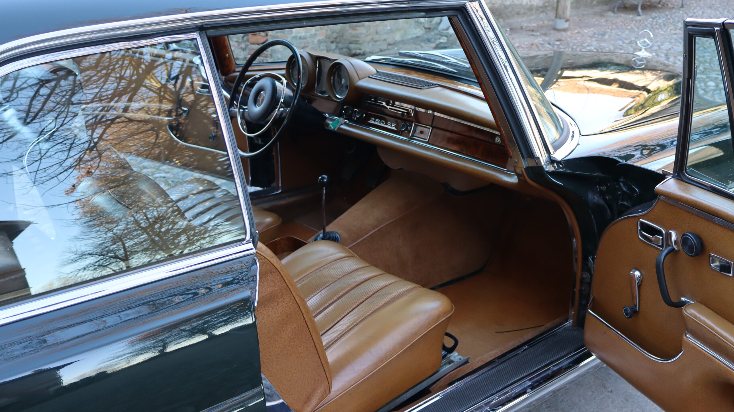 Mercedes 280 SE Coupé W111 1968 Unica!! Unico Proprietario!! Introvabile in pari condizioni! Targa oro ASI - immagine 37