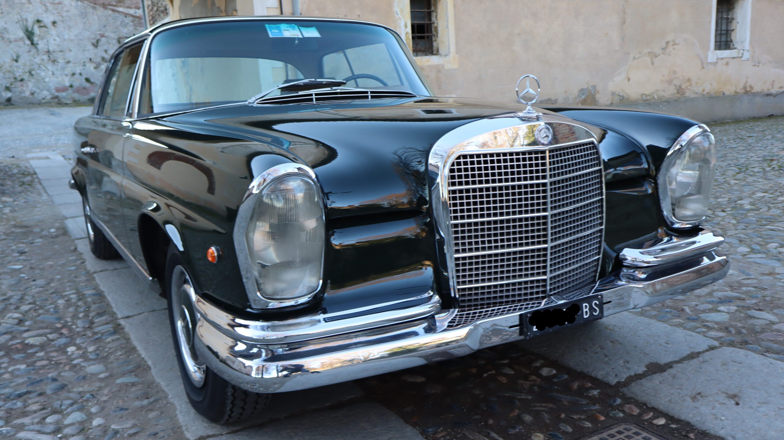 Mercedes 280 SE Coupé W111 1968 Unica!! Unico Proprietario!! Introvabile in pari condizioni! Targa oro ASI - immagine 6